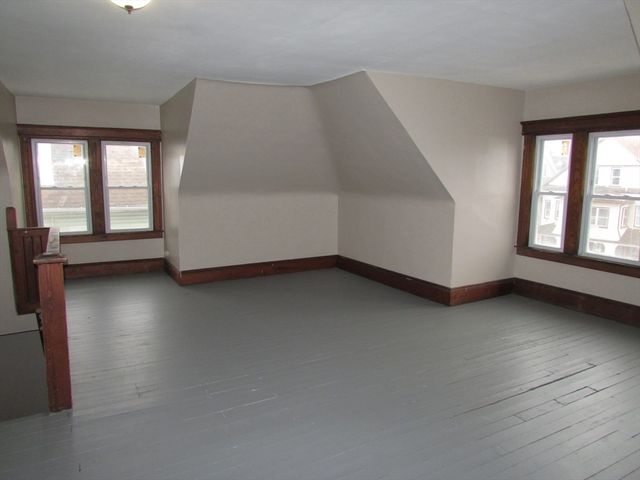 78 Prospect St, Springfield, MA 01107