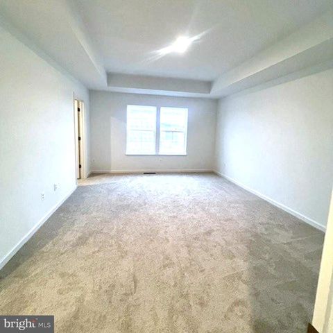 11 ABIGAIL ST, Charles Town, WV 25414