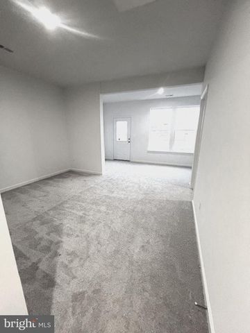 11 ABIGAIL ST, Charles Town, WV 25414