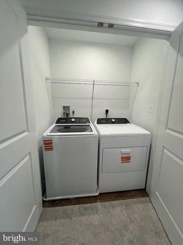 11 ABIGAIL ST, Charles Town, WV 25414