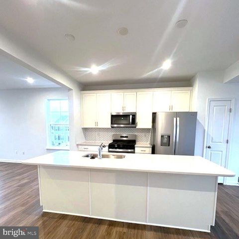 11 ABIGAIL ST, Charles Town, WV 25414