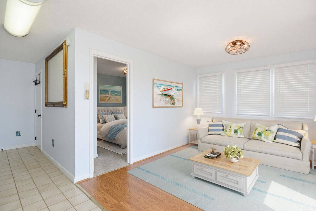 Image 4 of property listing at 615 Ocean Blvd Unit 22, Hampton, NH 03842
