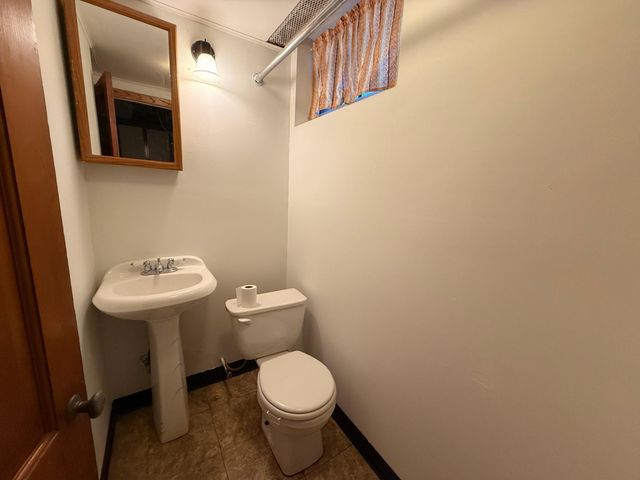 2035 California Avenue E, Saint Paul, MN 55119