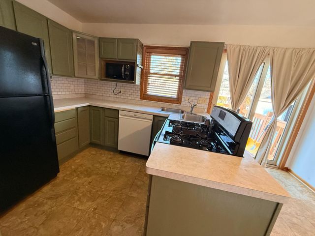 2035 California Avenue E, Saint Paul, MN 55119