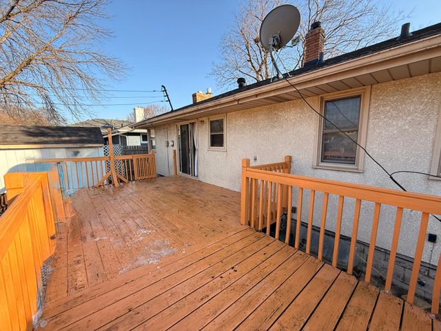 2035 California Avenue E, Saint Paul, MN 55119