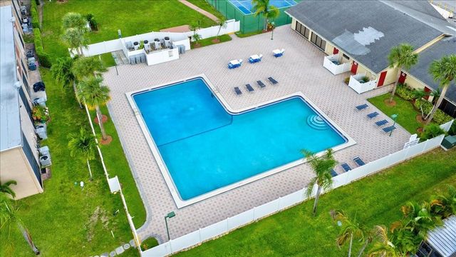 3370 Beau Rivage Dr 2X, Pompano Beach, FL 33064