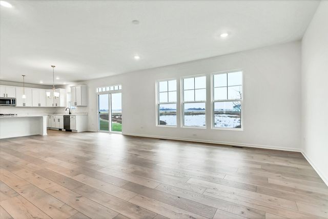 10852 Chadsey Road, Huntley, IL 60142