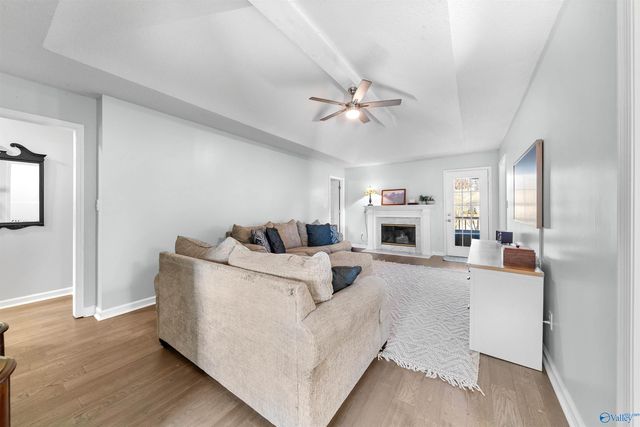 117 Spring Tanner Road, Hazel Green, AL 35750