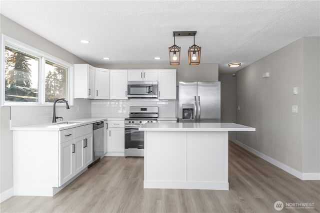 17117 5th Avenue Ct E, Spanaway, WA 98387