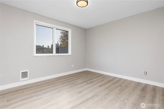 17117 5th Avenue Ct E, Spanaway, WA 98387