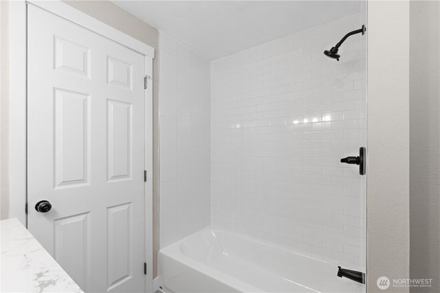 17117 5th Avenue Ct E, Spanaway, WA 98387