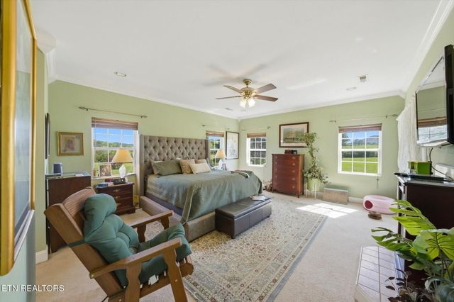 180 Old Sink Church Rd, Tellico Plains, TN 37385