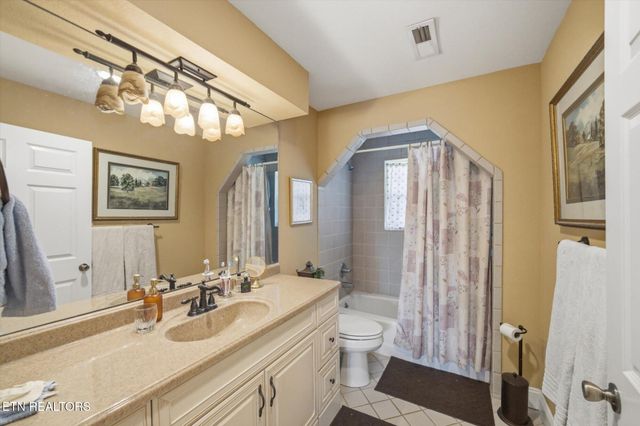 180 Old Sink Church Rd, Tellico Plains, TN 37385
