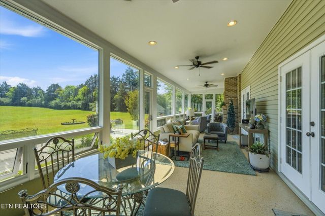 180 Old Sink Church Rd, Tellico Plains, TN 37385