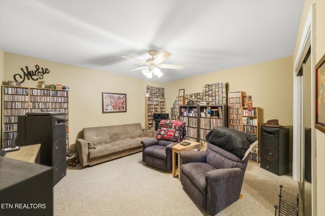 180 Old Sink Church Rd, Tellico Plains, TN 37385