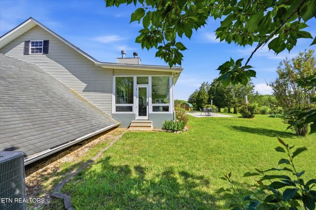 180 Old Sink Church Rd, Tellico Plains, TN 37385