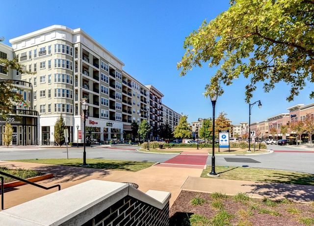 1536 Ashford Club Court, Brookhaven, GA 30319