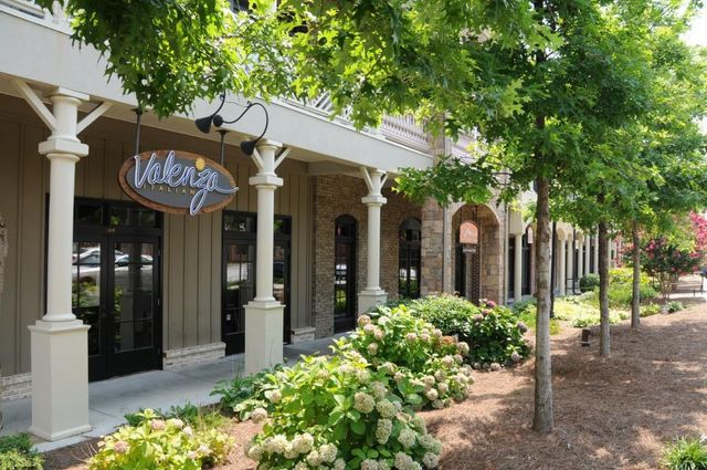 1536 Ashford Club Court, Brookhaven, GA 30319