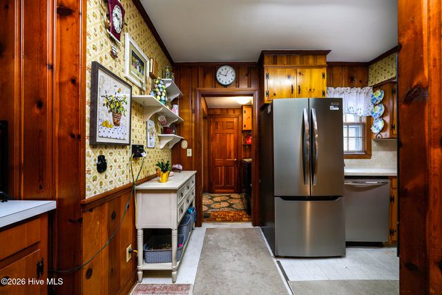 1813 Tryon Road, New Bern, NC 28560