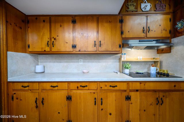 1813 Tryon Road, New Bern, NC 28560