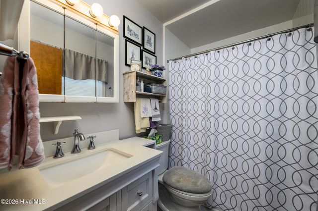 1813 Tryon Road, New Bern, NC 28560