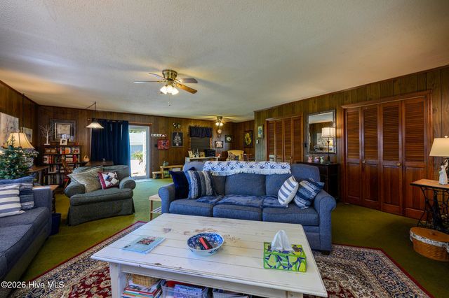 1813 Tryon Road, New Bern, NC 28560