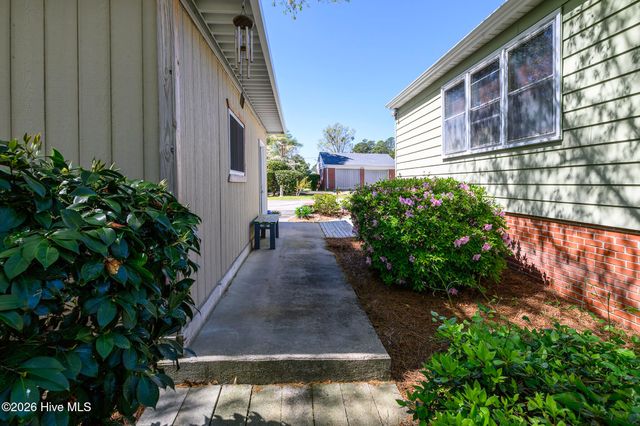 1813 Tryon Road, New Bern, NC 28560