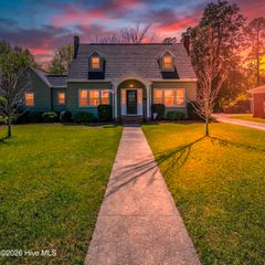 1813 Tryon Road, New Bern, NC 28560