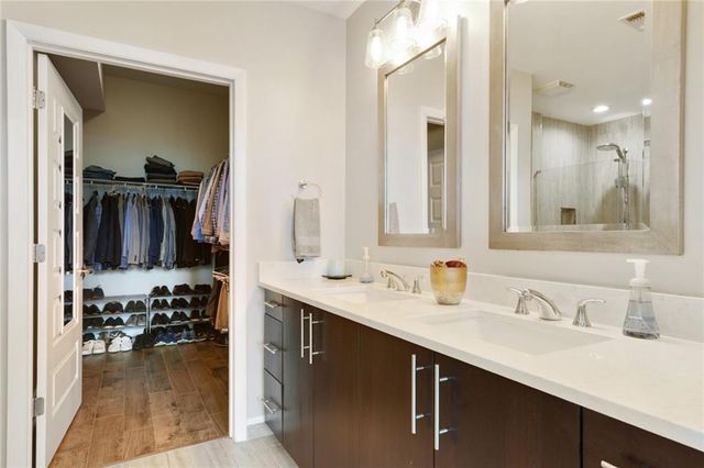 1080 Peachtree NE Street 1402, Atlanta, GA 30309