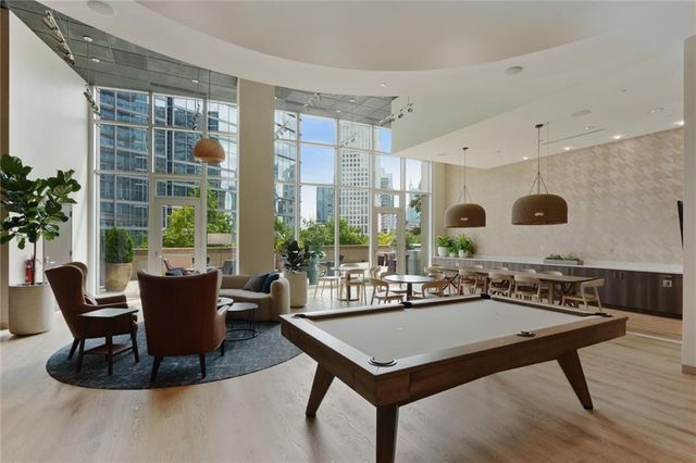 1080 Peachtree NE Street 1402, Atlanta, GA 30309