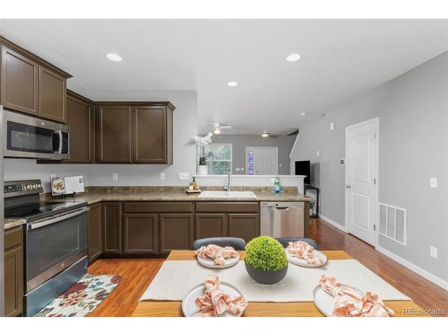 10268 Norfolk St, Commerce City, CO 80022