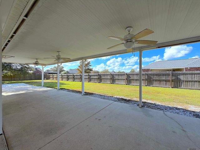 8178 Acadiana Ave, Denham Springs, LA 70706