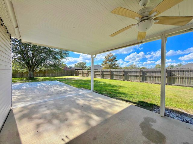 8178 Acadiana Ave, Denham Springs, LA 70706