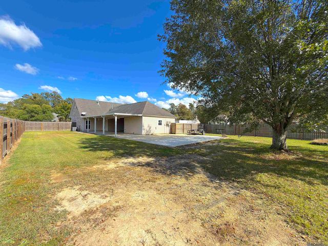 8178 Acadiana Ave, Denham Springs, LA 70706