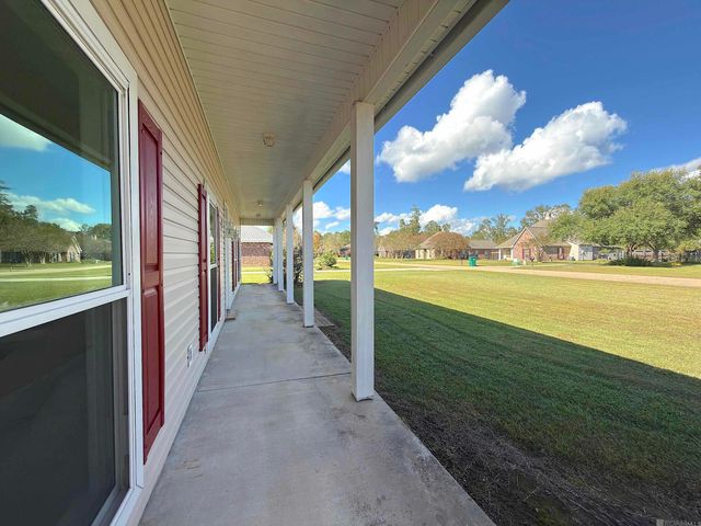 8178 Acadiana Ave, Denham Springs, LA 70706