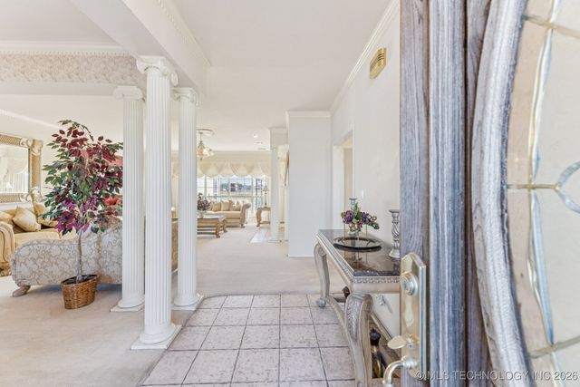 8109 S Winwood Lane, Broken Arrow, OK 74014