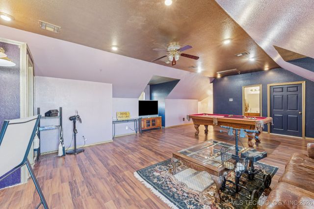 8109 S Winwood Lane, Broken Arrow, OK 74014