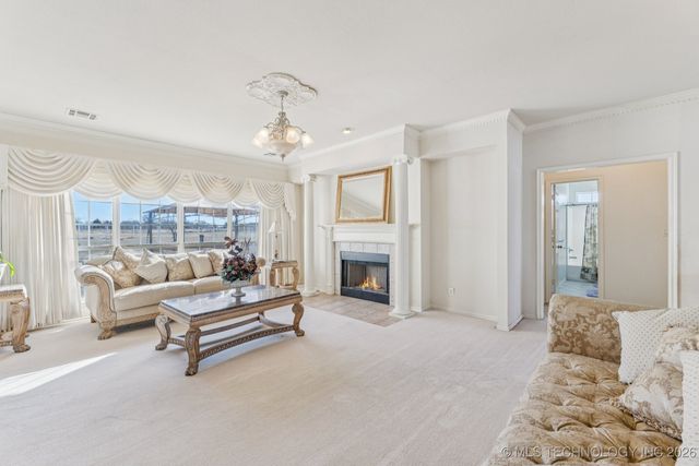 8109 S Winwood Lane, Broken Arrow, OK 74014