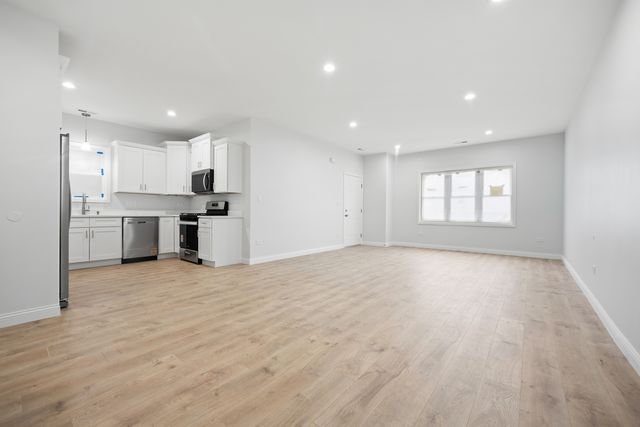 5326 W 31st Street, Cicero, IL 60804