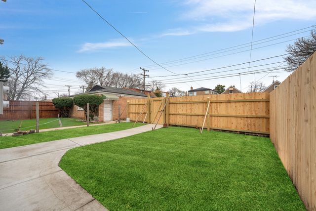 5326 W 31st Street, Cicero, IL 60804