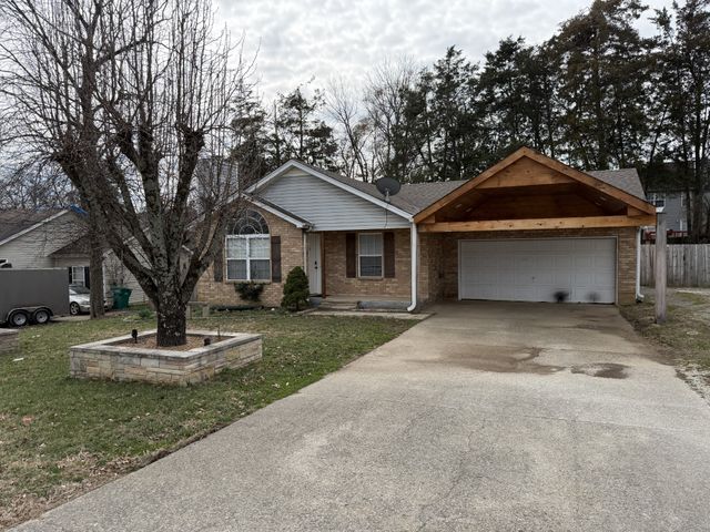 863 Lavergne Ln, La Vergne, TN 37086