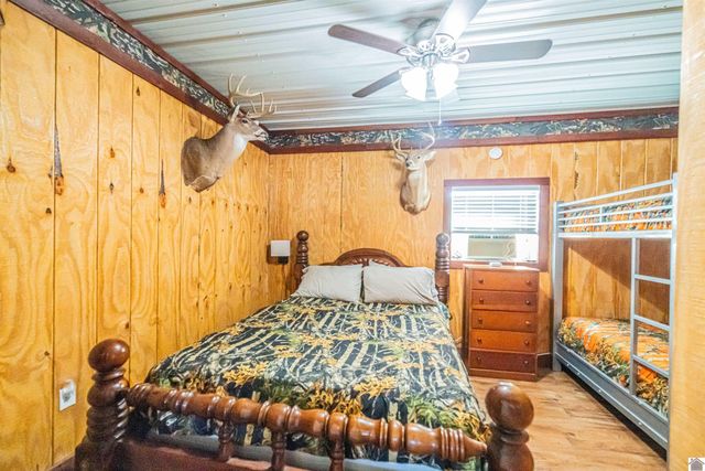 400 Jeff Clements Road, Marion, KY 42064