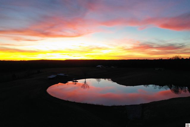 400 Jeff Clements Road, Marion, KY 42064