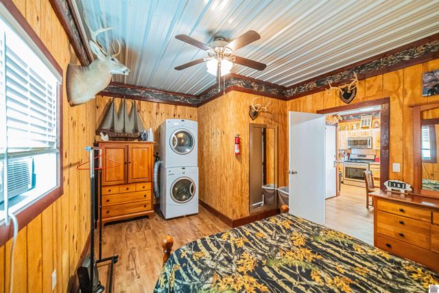 400 Jeff Clements Road, Marion, KY 42064