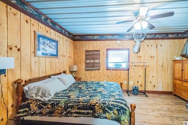 400 Jeff Clements Road, Marion, KY 42064