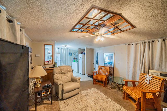 400 Jeff Clements Road, Marion, KY 42064