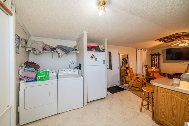 400 Jeff Clements Road, Marion, KY 42064