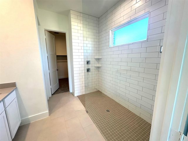 428 Summerset Landing Court, Conroe, TX 77304