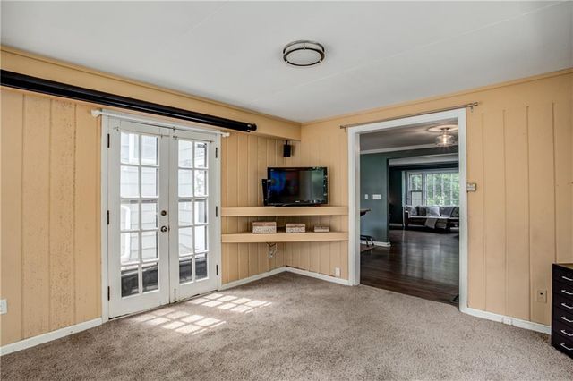 2821 W 73rd Street, Prairie Village, KS 66208