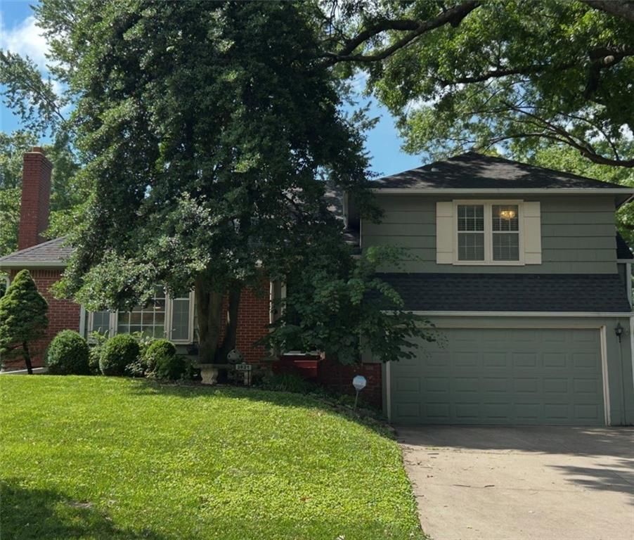 2821 W 73rd Street, Prairie Village, KS 66208